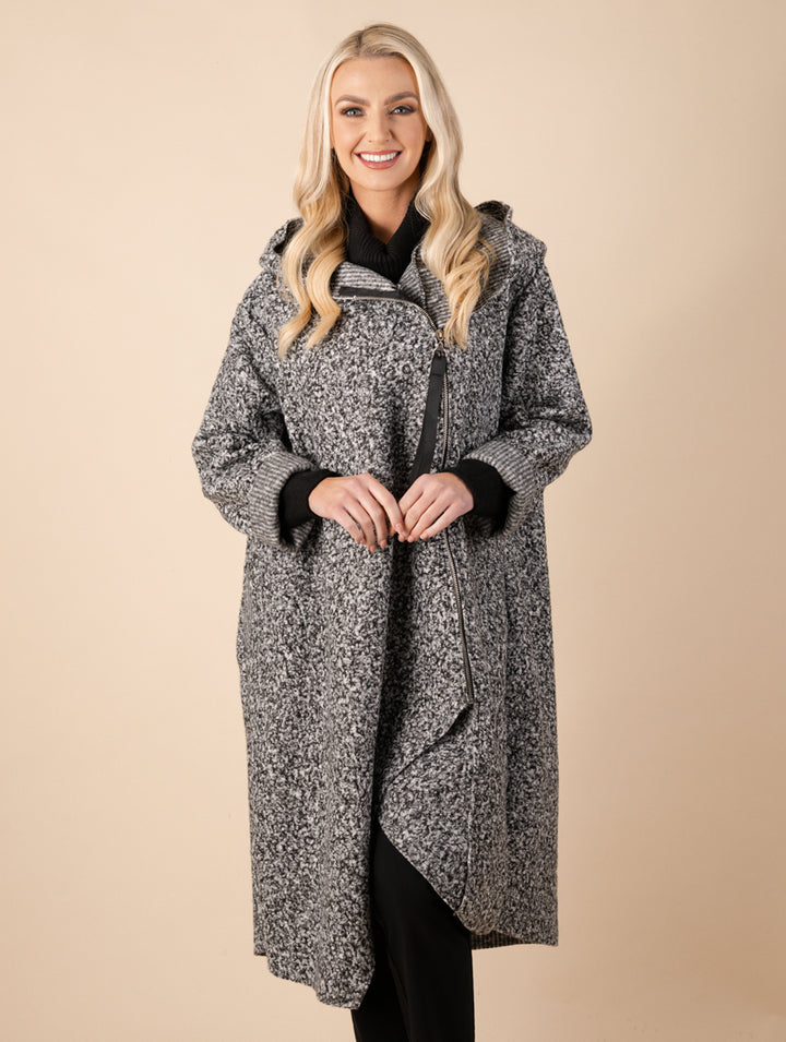 Angle Zip Coat - Black/White