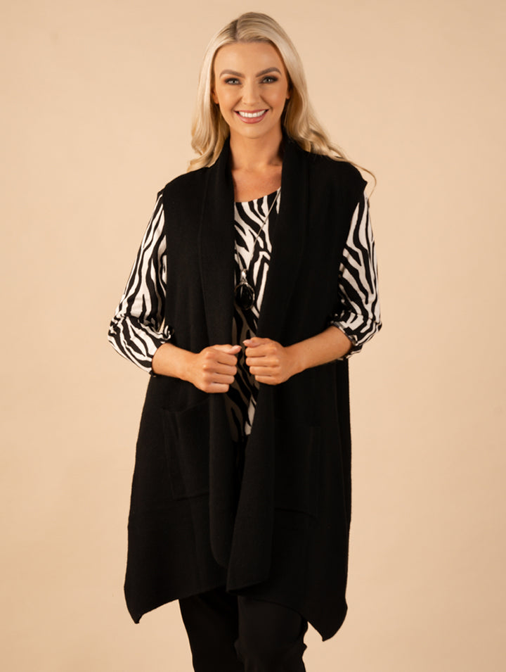 Angle Necklace Top - Black/Ivory